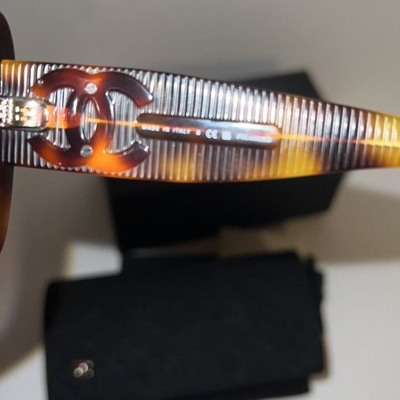 Chanel Ch5494 Trt shn, Brn Polarized Sunglasses - Picture 4 of 8